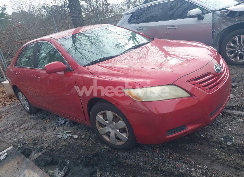 2009 Toyota Camry LE (VIN 4T1BE46KX9U272566) main photo