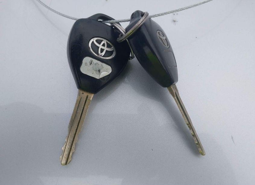 Photo 11 of 2009 Toyota Camry LE (VIN 4T1BE46KX9U277735)