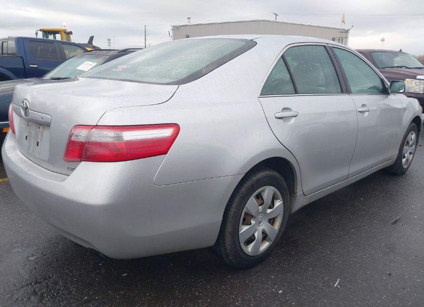 Photo 4 of 2009 Toyota Camry LE (VIN 4T1BE46KX9U277735)