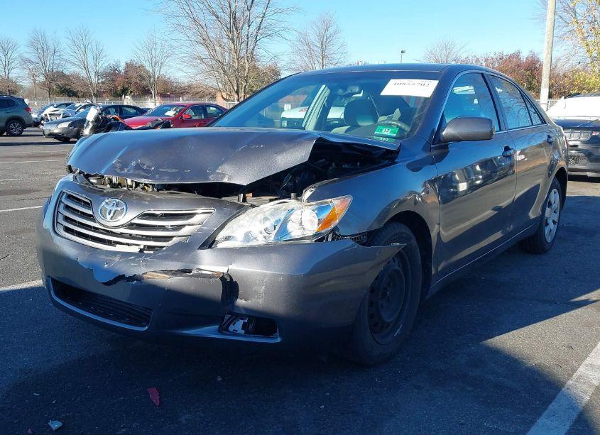 Photo 2 of 2009 Toyota Camry LE (VIN 4T1BE46KX9U288413)