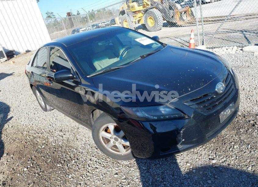 2009 Toyota Camry LE (VIN 4T1BE46KX9U293434) main photo