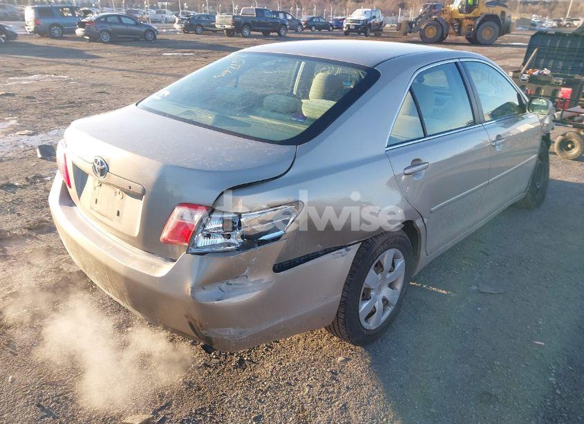 Photo 4 of 2009 Toyota Camry (VIN 4T1BE46KX9U300320)