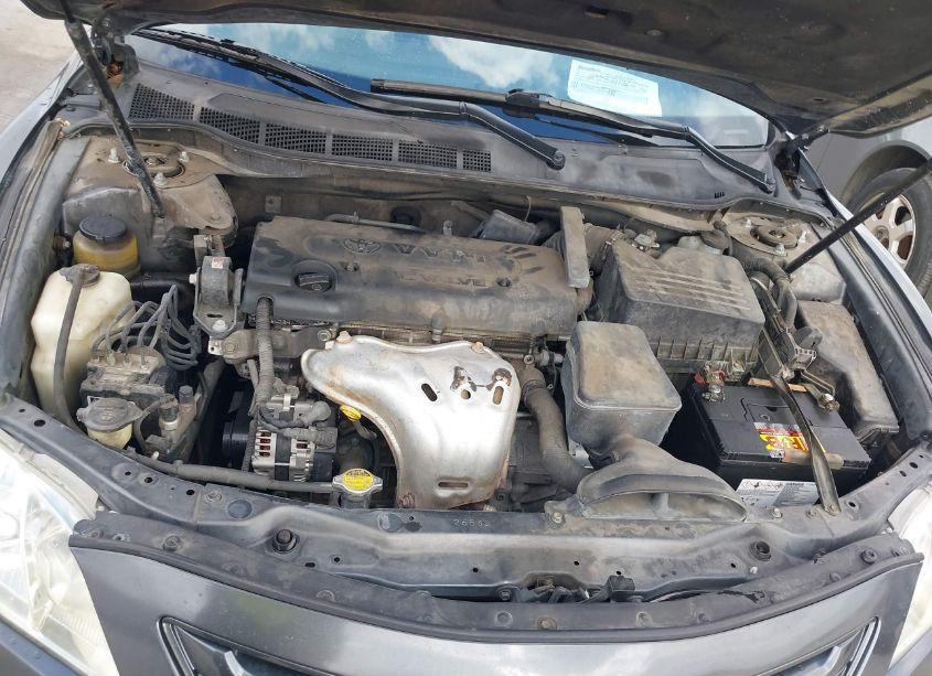 Photo 10 of 2009 Toyota Camry LE (VIN 4T1BE46KX9U342194)