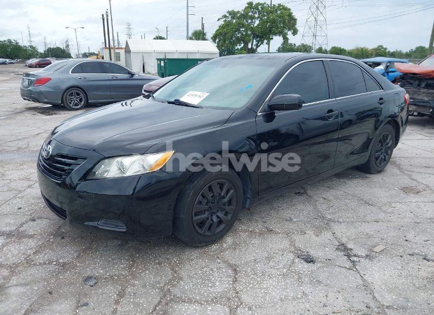 Photo 2 of 2009 Toyota Camry LE (VIN 4T1BE46KX9U350330)