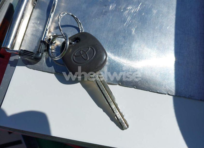 Photo 11 of 2009 Toyota Camry LE (VIN 4T1BE46KX9U353325)