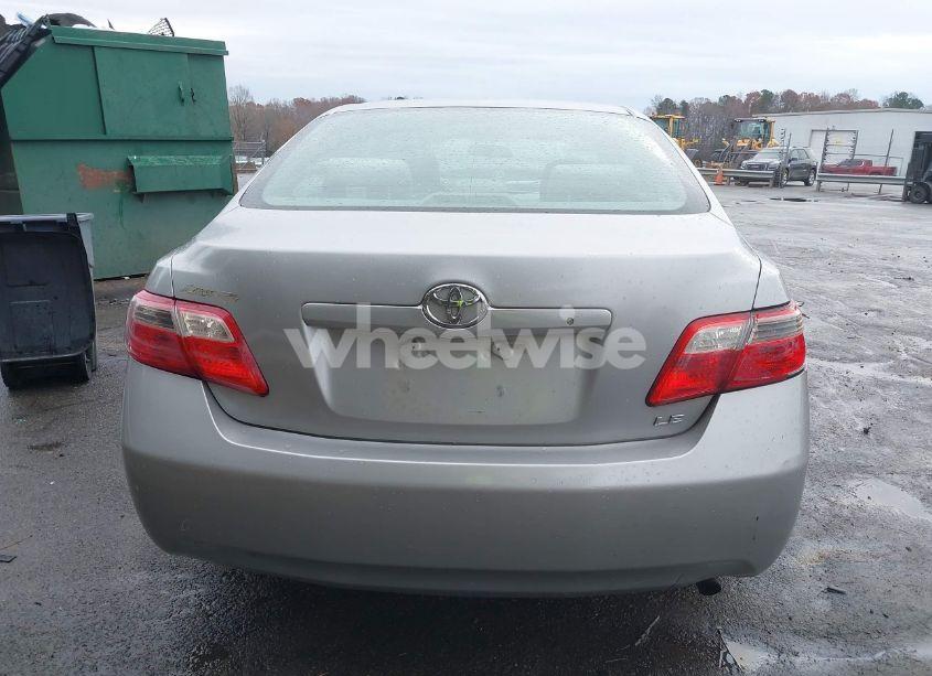 Photo 16 of 2009 Toyota Camry LE (VIN 4T1BE46KX9U358329)
