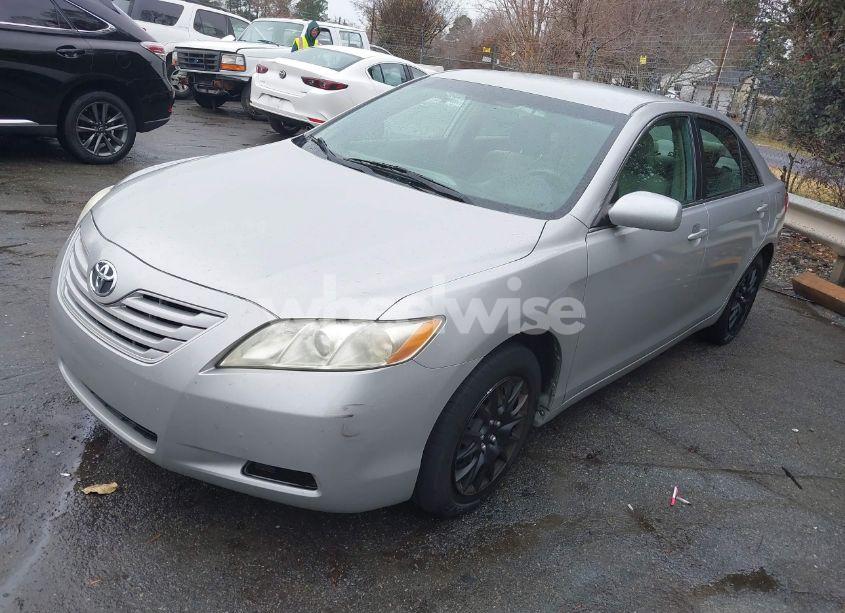 Photo 2 of 2009 Toyota Camry LE (VIN 4T1BE46KX9U358329)