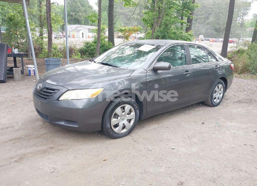 Photo 2 of 2009 Toyota Camry LE/SE/XLE (VIN 4T1BE46KX9U360484)