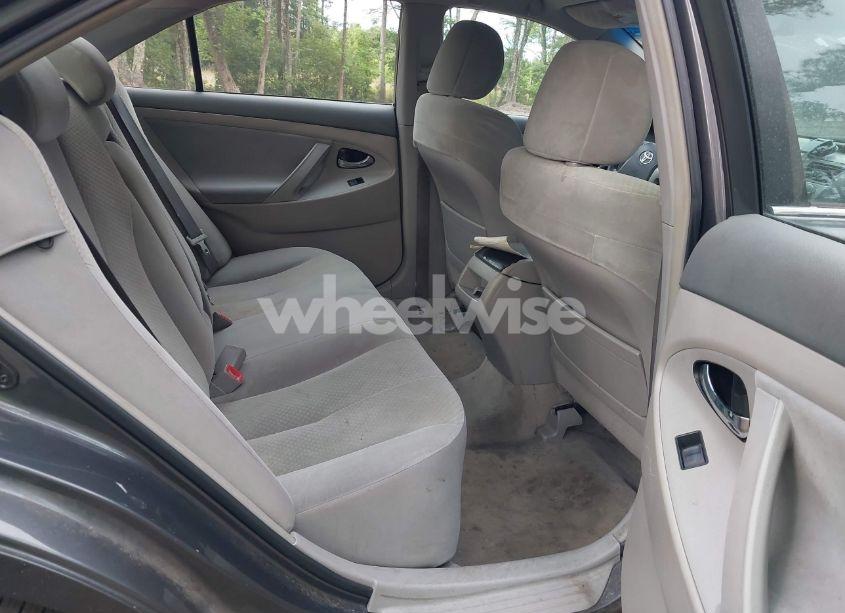 Photo 8 of 2009 Toyota Camry LE/SE/XLE (VIN 4T1BE46KX9U360484)