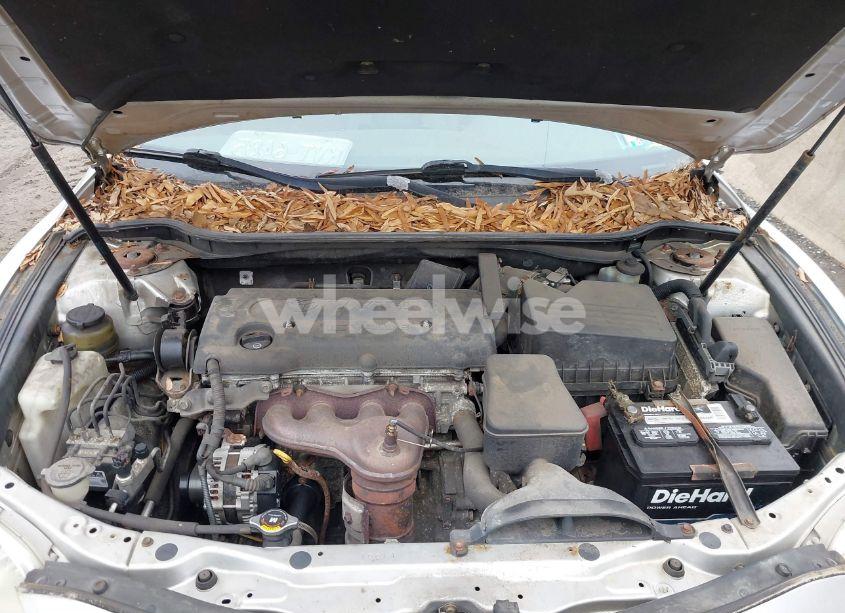 Photo 10 of 2009 Toyota Camry LE (VIN 4T1BE46KX9U371565)