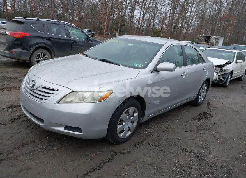 Photo 2 of 2009 Toyota Camry LE (VIN 4T1BE46KX9U371565)