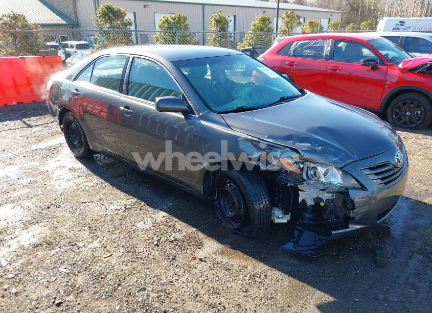 2009 Toyota Camry LE (VIN 4T1BE46KX9U375034) main photo