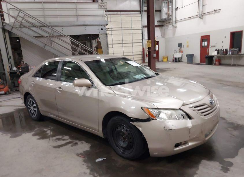 2009 Toyota Camry LE (VIN 4T1BE46KX9U377236) main photo