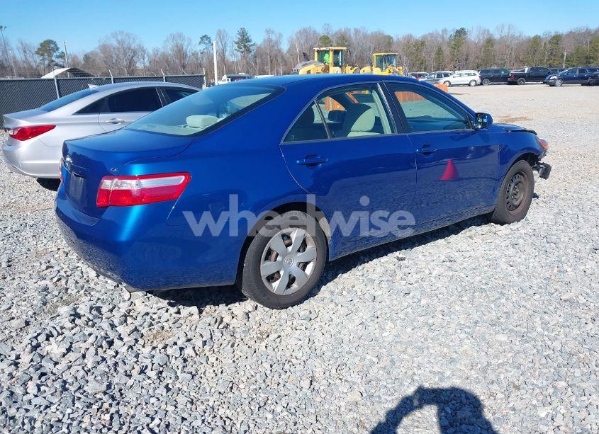 Photo 4 of 2009 Toyota Camry LE (VIN 4T1BE46KX9U387085)