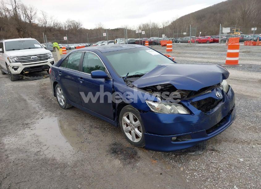 2009 Toyota Camry SE (VIN 4T1BE46KX9U394604) main photo