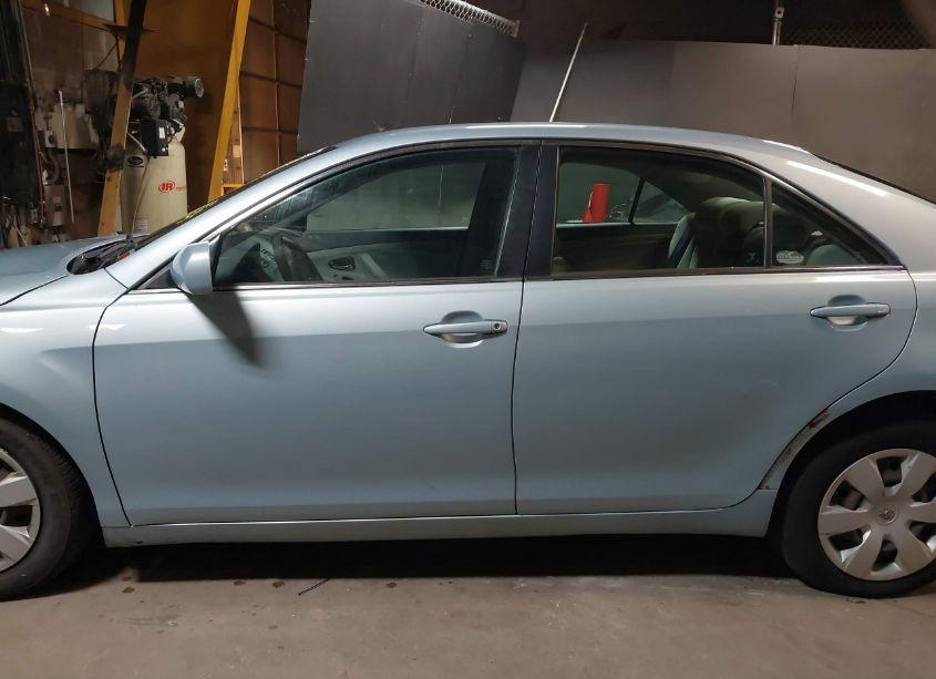 Photo 14 of 2009 Toyota Camry LE (VIN 4T1BE46KX9U795036)