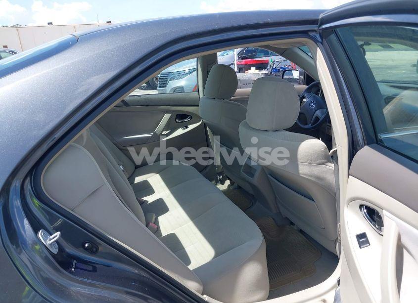 Photo 8 of 2009 Toyota Camry LE (VIN 4T1BE46KX9U796896)