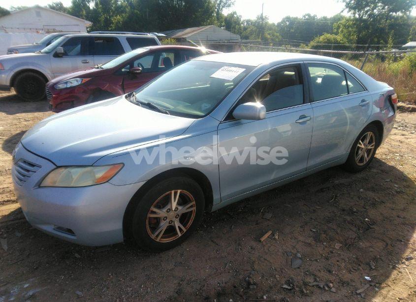 Photo 2 of 2009 Toyota Camry LE (VIN 4T1BE46KX9U810568)