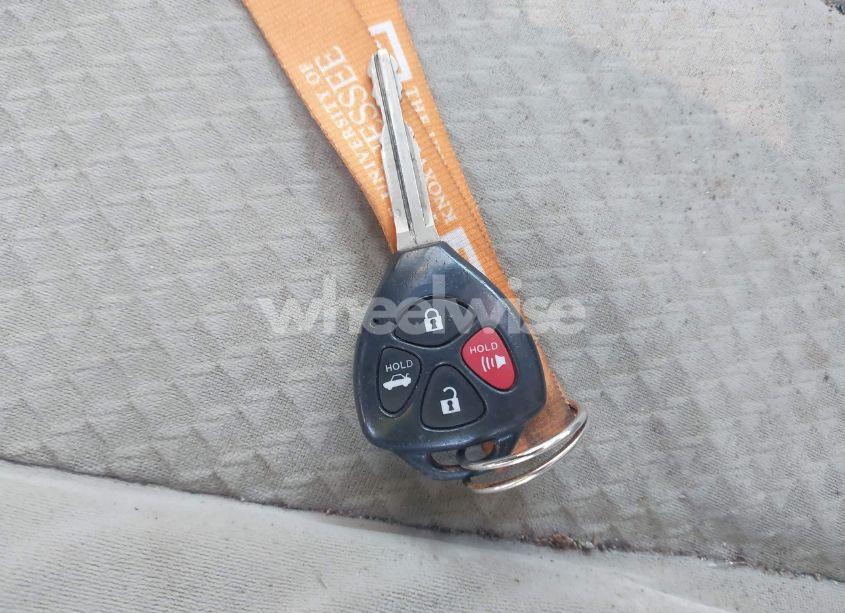 Photo 11 of 2009 Toyota Camry LE (VIN 4T1BE46KX9U811896)