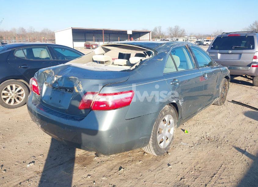 Photo 4 of 2009 Toyota Camry LE (VIN 4T1BE46KX9U811896)