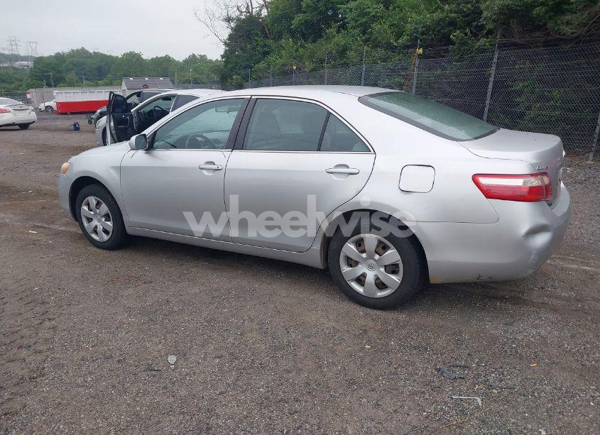 Photo 3 of 2009 Toyota Camry (VIN 4T1BE46KX9U811980)