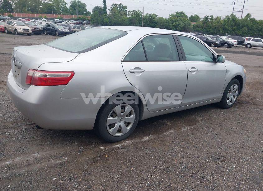 Photo 4 of 2009 Toyota Camry (VIN 4T1BE46KX9U811980)