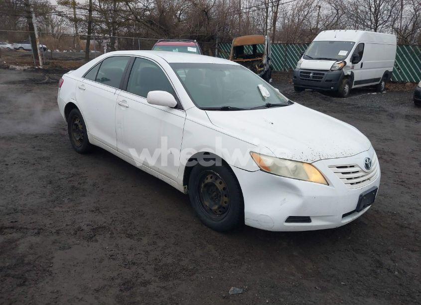 2009 Toyota Camry LE (VIN 4T1BE46KX9U814765) main photo