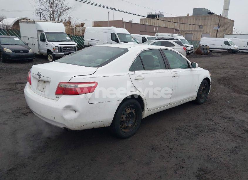 Photo 4 of 2009 Toyota Camry LE (VIN 4T1BE46KX9U814765)