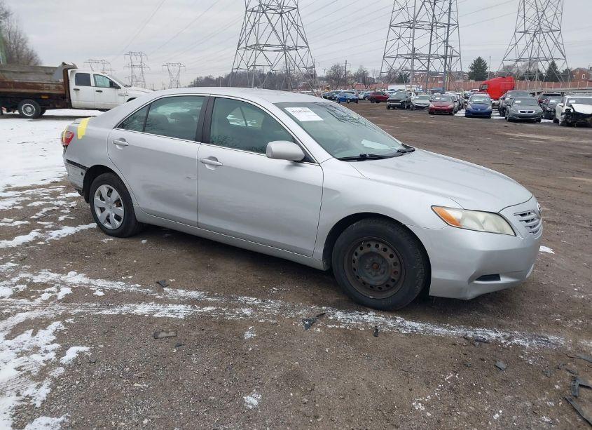 2009 Toyota Camry LE (VIN 4T1BE46KX9U820193) main photo