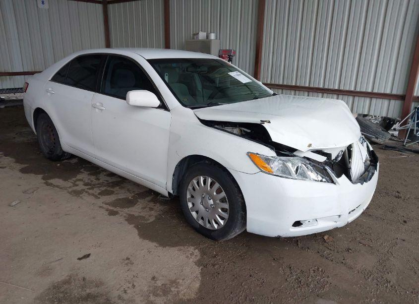 2009 Toyota Camry LE (VIN 4T1BE46KX9U821070) main photo