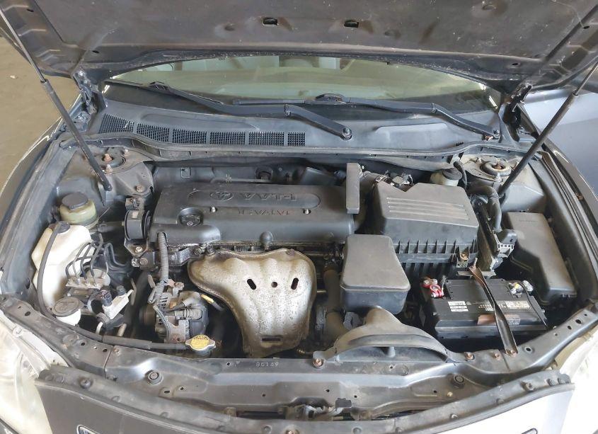 Photo 10 of 2009 Toyota Camry LE (VIN 4T1BE46KX9U833462)