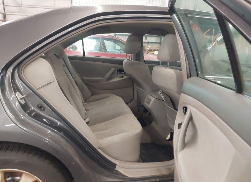 Photo 8 of 2009 Toyota Camry LE (VIN 4T1BE46KX9U833462)