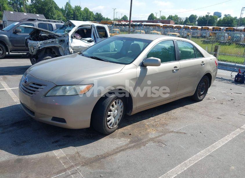 Photo 2 of 2009 Toyota Camry LE (VIN 4T1BE46KX9U846616)