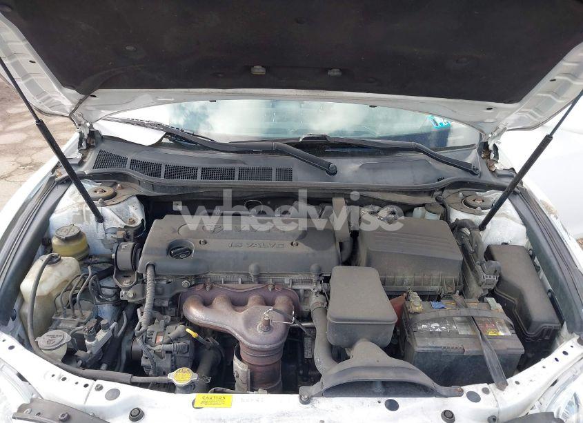 Photo 10 of 2009 Toyota Camry LE (VIN 4T1BE46KX9U847622)