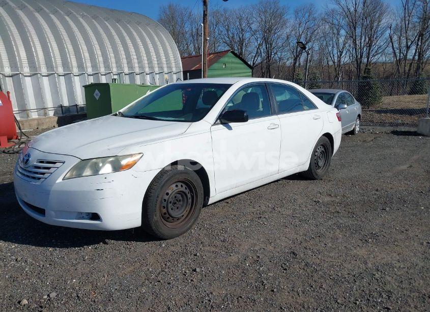 Photo 2 of 2009 Toyota Camry LE (VIN 4T1BE46KX9U855123)