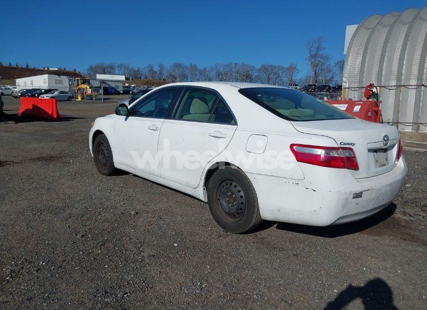 Photo 3 of 2009 Toyota Camry LE (VIN 4T1BE46KX9U855123)