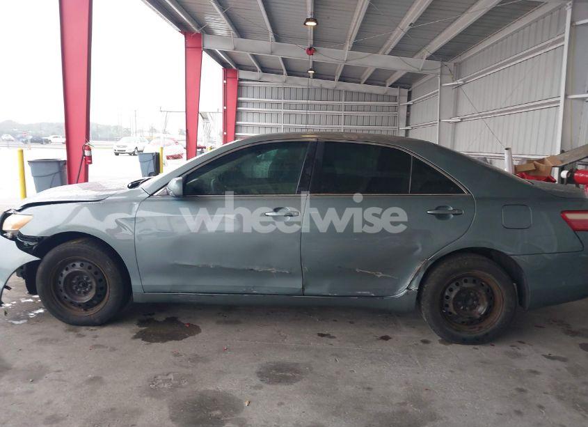 Photo 14 of 2009 Toyota Camry LE (VIN 4T1BE46KX9U874495)