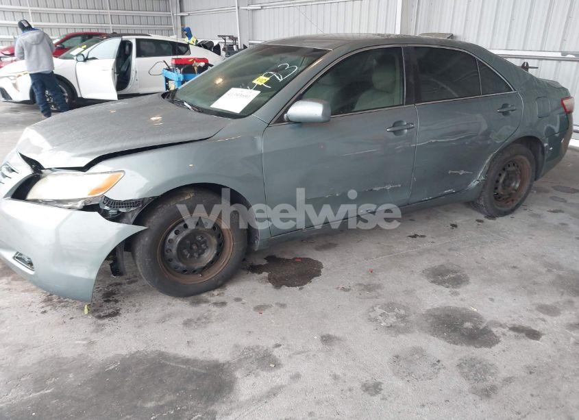 Photo 2 of 2009 Toyota Camry LE (VIN 4T1BE46KX9U874495)