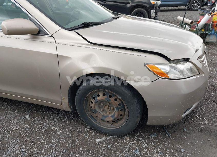 Photo 13 of 2009 Toyota Camry LE (VIN 4T1BE46KX9U875355)