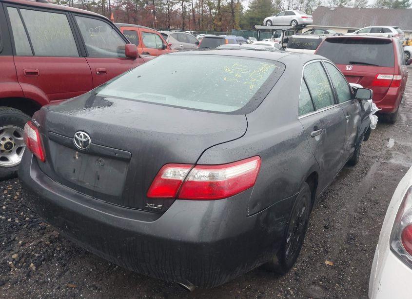 Photo 4 of 2009 Toyota Camry XLE (VIN 4T1BE46KX9U885562)