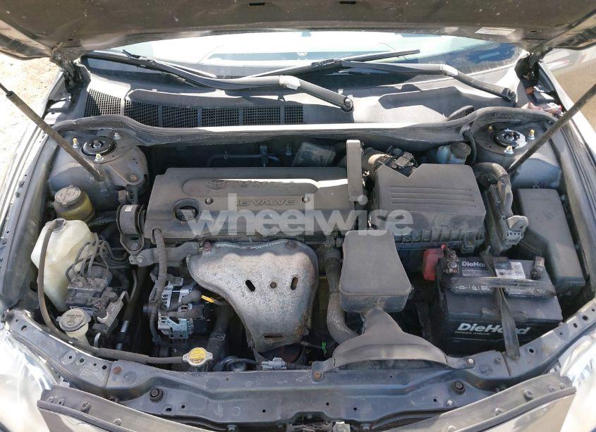 Photo 10 of 2009 Toyota Camry LE (VIN 4T1BE46KX9U902201)