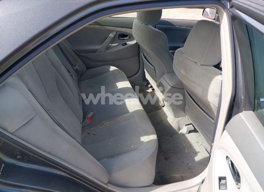 Photo 8 of 2009 Toyota Camry LE (VIN 4T1BE46KX9U902201)