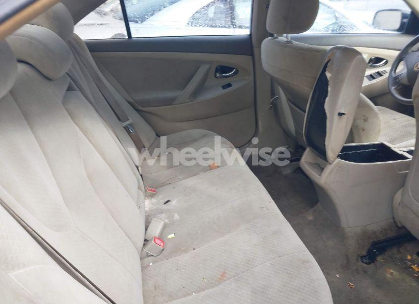 Photo 8 of 2009 Toyota Camry LE (VIN 4T1BE46KX9U904319)