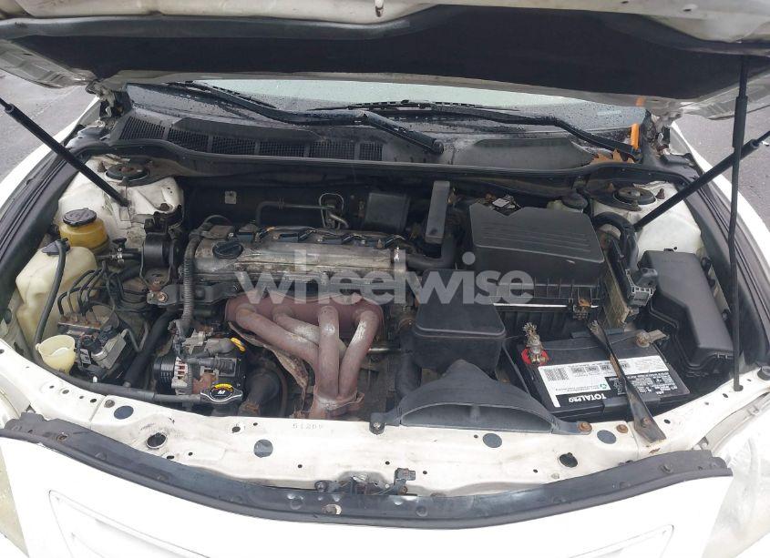 Photo 10 of 2009 Toyota Camry LE (VIN 4T1BE46KX9U908273)