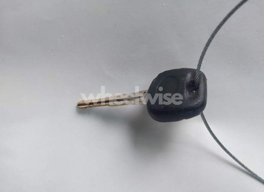 Photo 11 of 2009 Toyota Camry LE (VIN 4T1BE46KX9U908273)