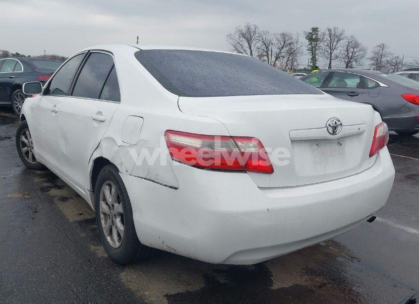 Photo 3 of 2009 Toyota Camry LE (VIN 4T1BE46KX9U908273)