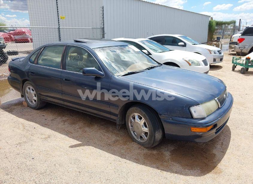 1996 Toyota Avalon XL/XLS (VIN 4T1BF12BXTU093081) main photo