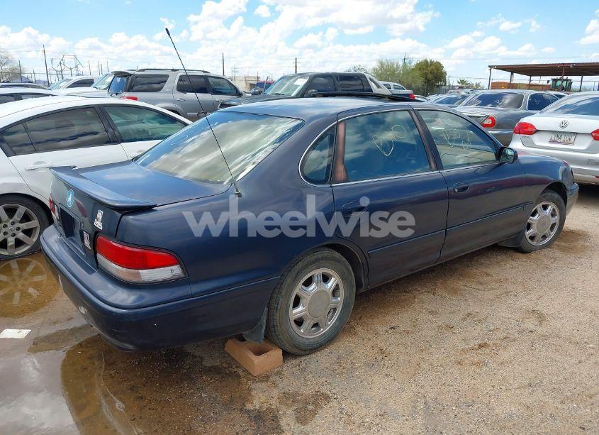 Photo 4 of 1996 Toyota Avalon XL/XLS (VIN 4T1BF12BXTU093081)
