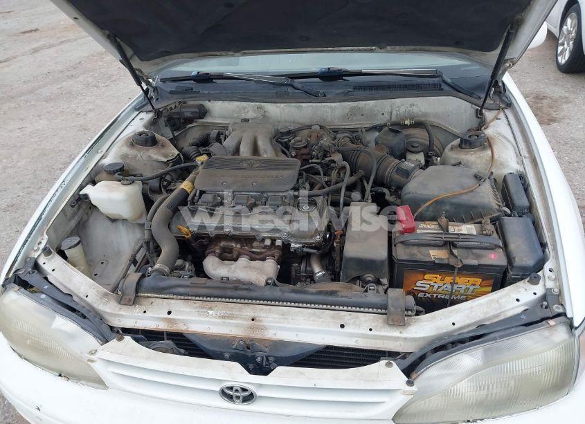 Photo 10 of 1996 Toyota Camry LE/XLE/SE (VIN 4T1BF12K0TU863496)