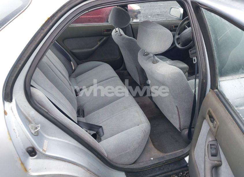 Photo 8 of 1996 Toyota Camry LE/XLE/SE (VIN 4T1BF12K1TU137601)